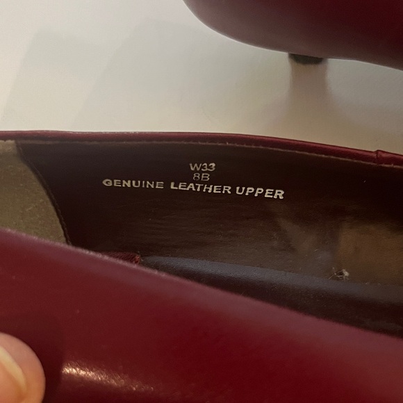 Maroon Heels - Picture 2 of 4